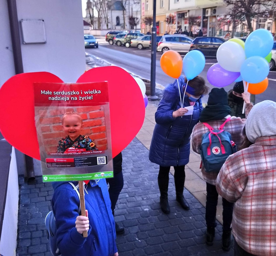 Kwestowali dla Antosi Bober - Zdjęcie główne