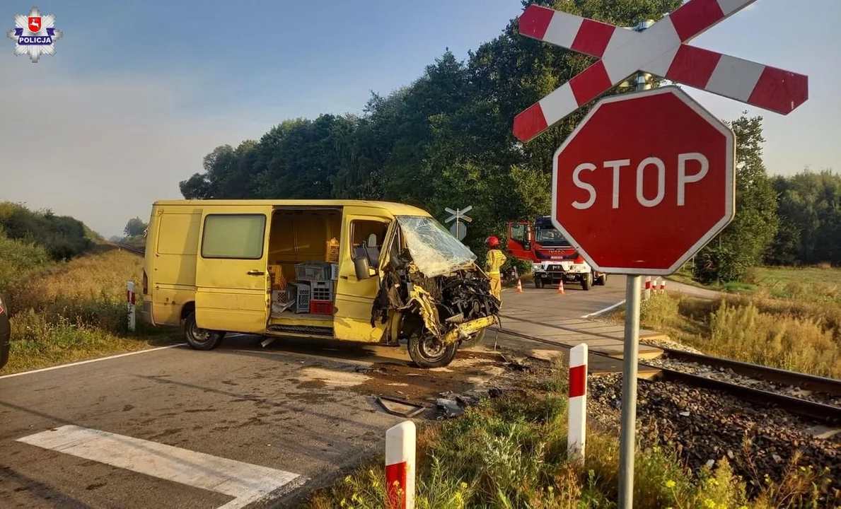 Powiat radzyński: Zignorował znak STOP i uderzył w pociąg - Zdjęcie główne