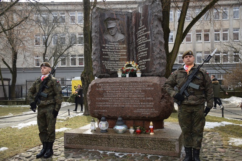 Terytorialsi pamiętają o Żołnierzach Wyklętych - Zdjęcie główne