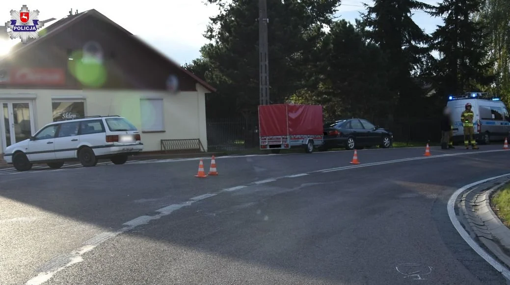 Powiat radzyński: Jeden samochód wjechał w tył drugiego - Zdjęcie główne