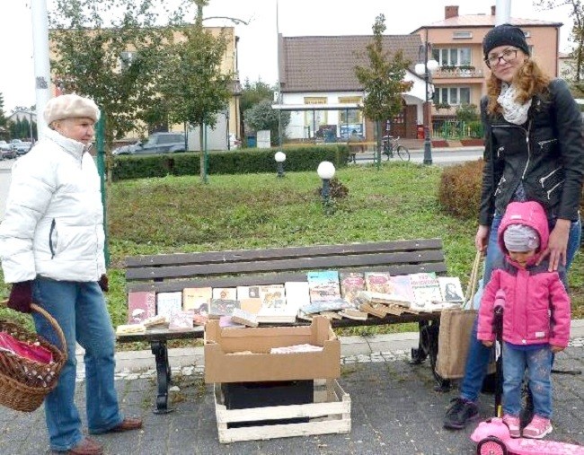 Biblioteka poszła w teren - Zdjęcie główne