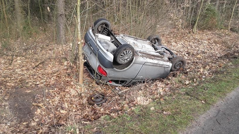 Groźnie wyglądająca kolizja w Wygnanowie - Zdjęcie główne