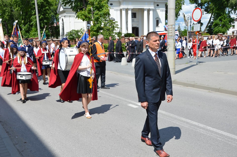 Z okazji 15 lat Zespołu Szkół im. Unitów Podlaskich w Wohyniu namalowany został obraz - epopeja  - Zdjęcie główne