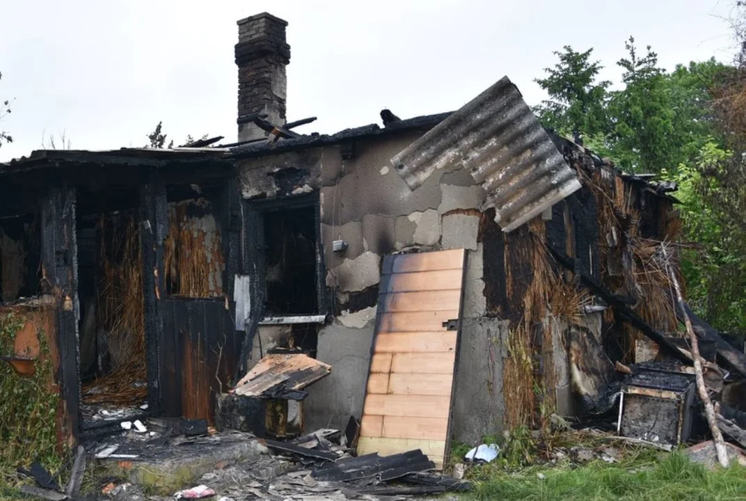 Powiat radzyński. Zdenerwowała się na partnera i podpaliła jego dom - Zdjęcie główne