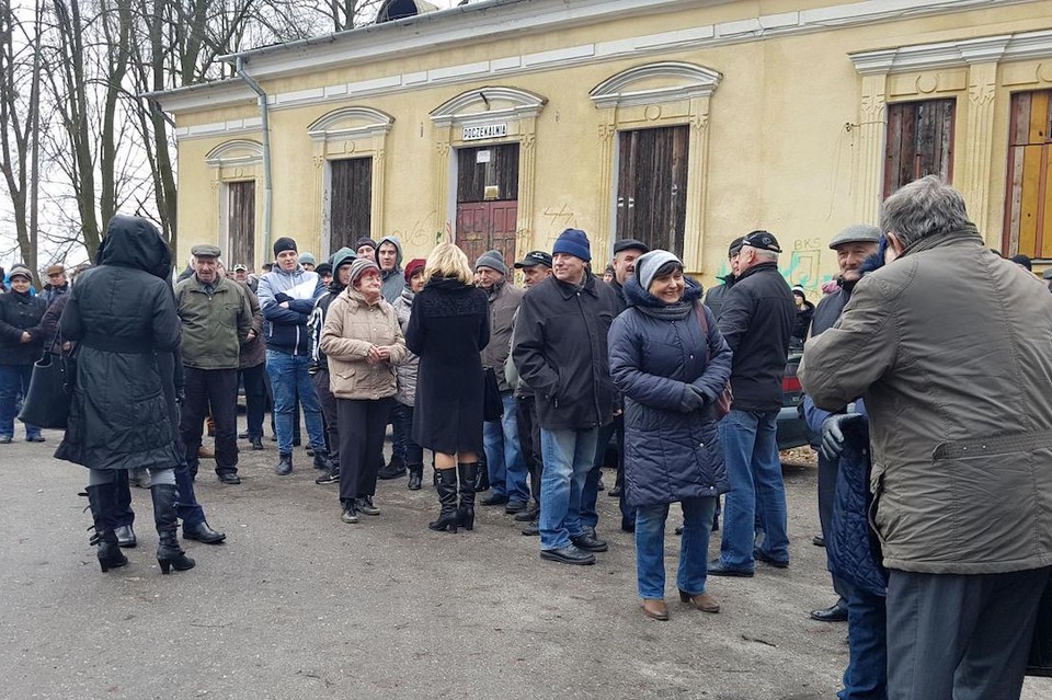 A jednak pociąg stanie (zdjęcia) - Zdjęcie główne