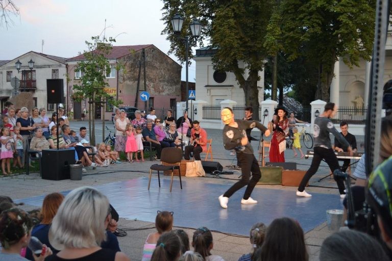 "Festiwal Singera" w Kocku - Zdjęcie główne