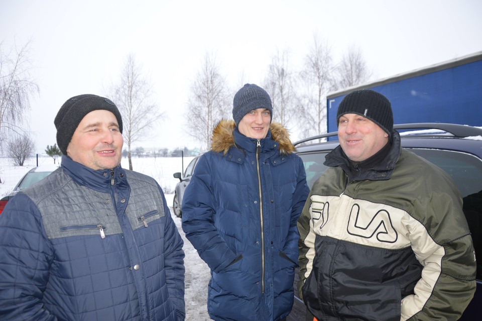 Na drodze krajowej nr 19, od Radzynia do Bork, trwa protest rolniczy. - Chcemy, by nasz minister sobie o nas przypomniał!  - mówią rolnicy - Zdjęcie główne