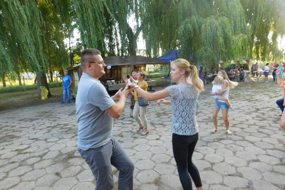 Wakacyjny piknik charytatywny w "Ósmym Kolorze Tęczy" - Zdjęcie główne