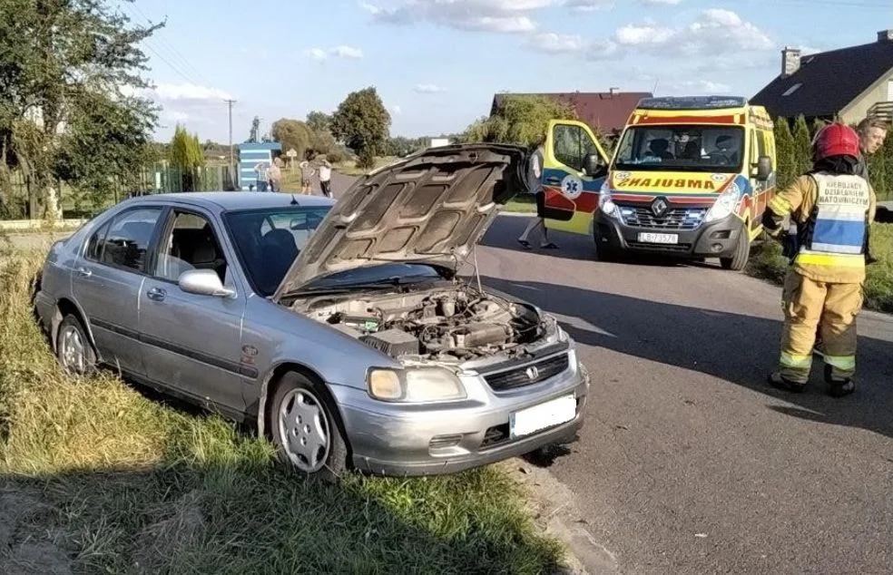 Powiat radzyński. Jedna osoba ranna po zderzeniu dwóch aut - Zdjęcie główne