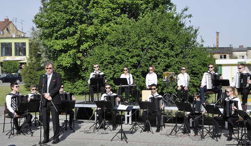 W niedzielę, 27 czerwca plenerowy koncert "Arti Sentemo" w Żabikowie - Zdjęcie główne