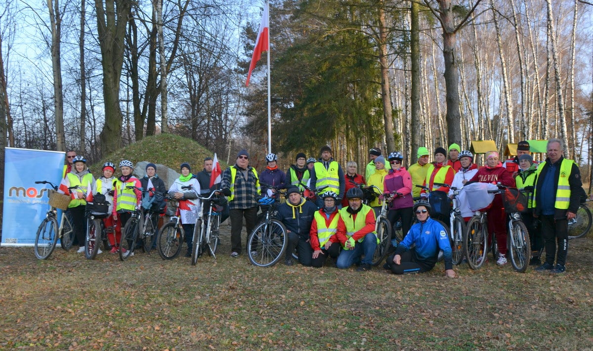 Radzyński Rajd Rowerowy Szlakiem Legionów Józefa Piłsudskiego - od  Pomnika Wolności po  Kopiec Józefa Piłsudskiego w Żakowoli  - Zdjęcie główne