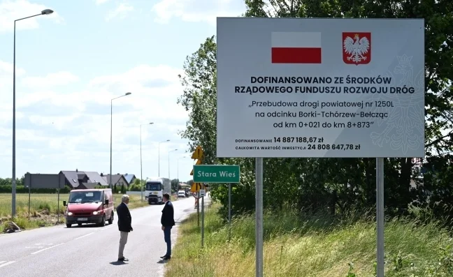 Radzyński starosta odpowiada na zarzut o ,,podwójnych standardach " w rozliczaniu wniosków drogowych - Zdjęcie główne