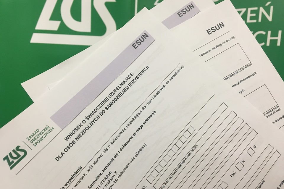 ZUS: 500+ dla niesamodzielnych – wpływają kolejne wnioski - Zdjęcie główne