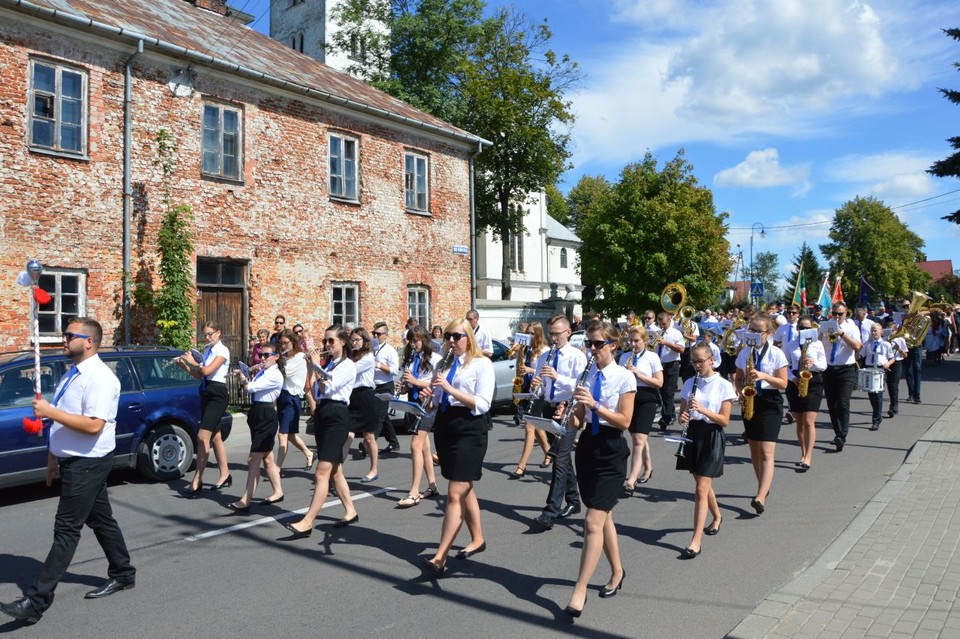 Dożynki Gminno-Parafialne 2016 w Czemiernikach (zdjęcia) - Zdjęcie główne