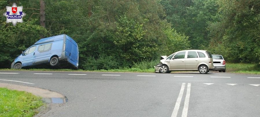 Najechał na tył pojazdu - Zdjęcie główne