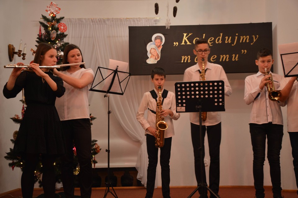  Koncert Bożonarodzeniowy radzyńskiej Szkoły Muzycznej   - Zdjęcie główne