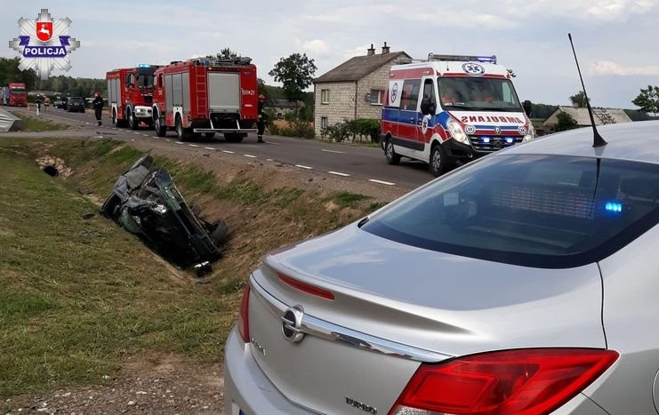 Turów: Zaśnięcie prawdopodobną przyczyną wypadku (zdjęcia) - Zdjęcie główne