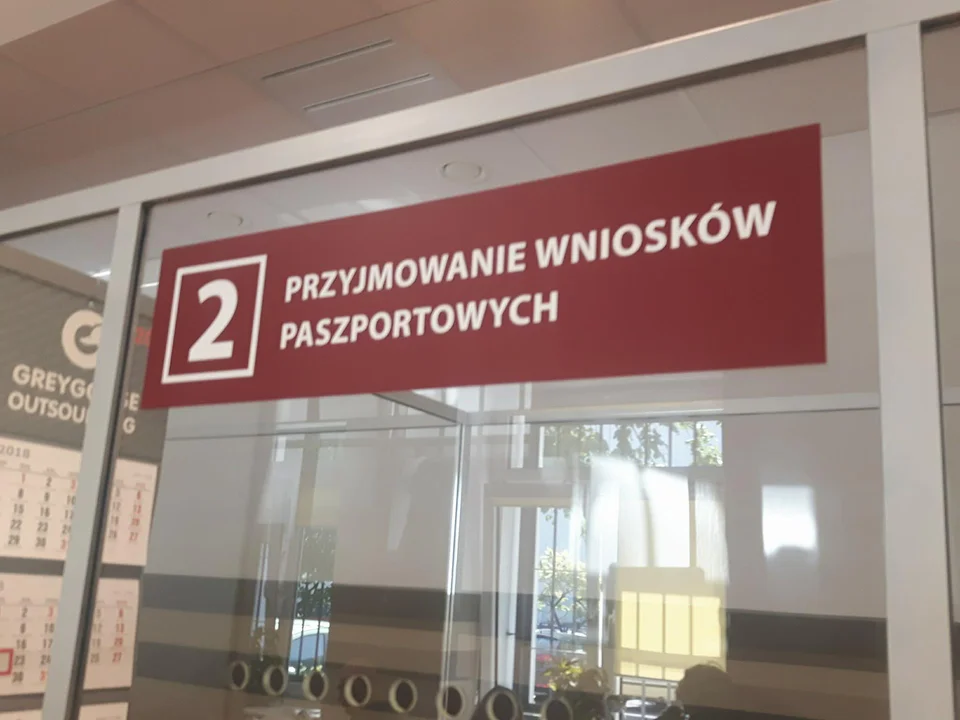 Radny Szczygieł wnioskuje o utworzenie biura paszportowego - Zdjęcie główne