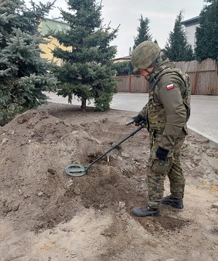 Niewybuchy z wojny znalezione w trakcie przebudowy
