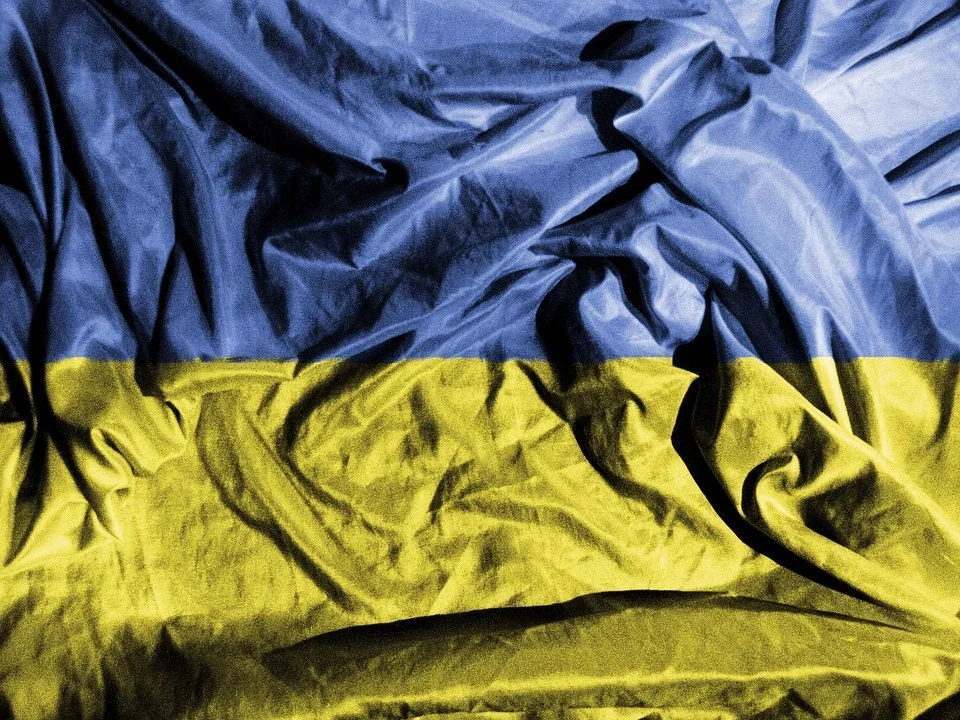 Ukraina broni się trzynastą dobę. W nocy Rosjanie ostrzelali Sumy i Ochtyrki - Zdjęcie główne