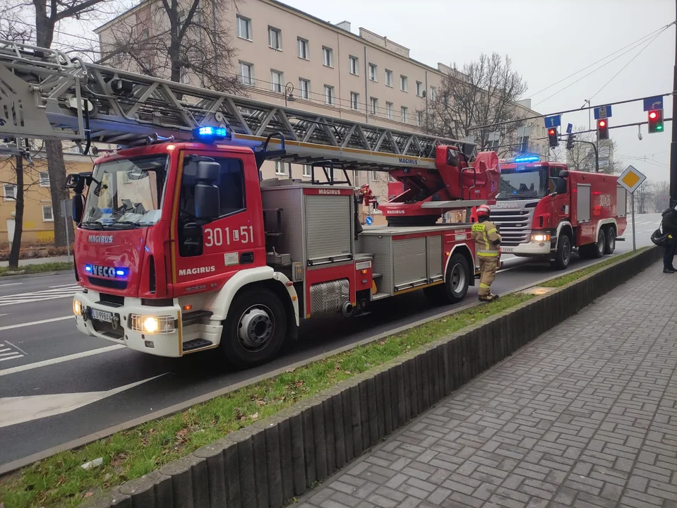 Lublin: W jednej z galerii handlowych wybuchł pożar. Ewakuowano 200 osób - Zdjęcie główne