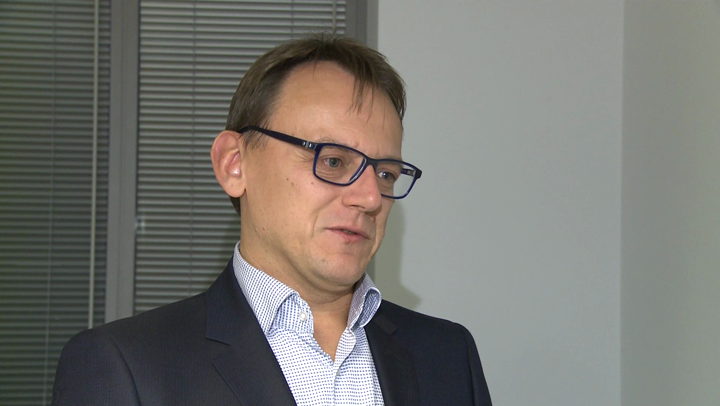 Rośnie liczba wymuszeń online i ataków na urządzenia mobilne. W 2016 roku cyberprzestępczość nie spadnie - Zdjęcie główne