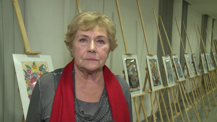 Teresa Lipowska: babcia przede wszystkim daje wnukom miłość, a opiekę w miarę możliwości - Zdjęcie główne