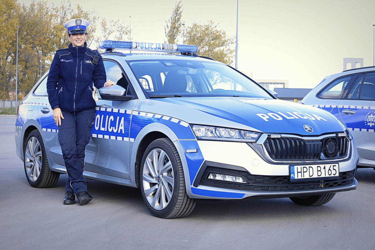 Nowe radiowozy w lubelskiej policji. Są hybrydowe - Zdjęcie główne