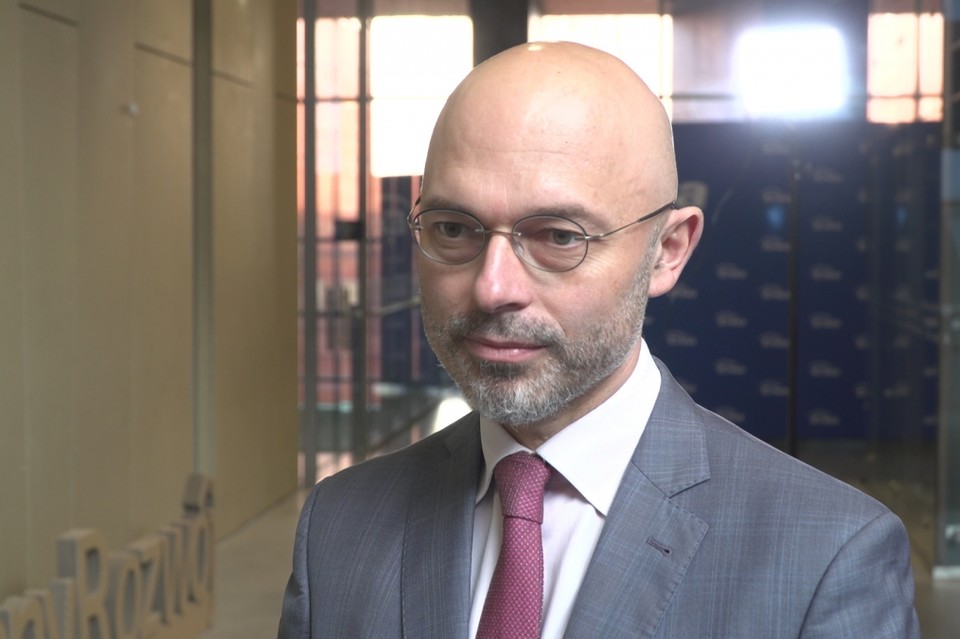 Polskie koncerny energetyczne coraz mocniej stawiają na odnawialne źródła energii. Innowacje i niskoemisyjność to ich główne cele - Zdjęcie główne