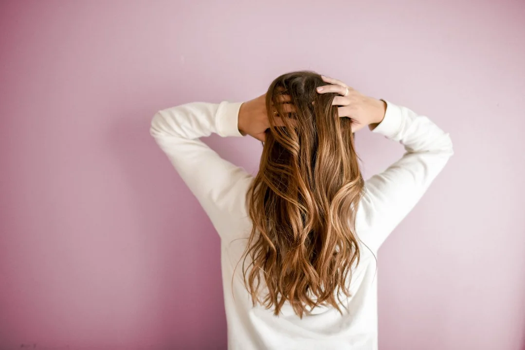 Pielęgnacja włosów krok po kroku — jak dobrać kosmetyki? - Zdjęcie główne