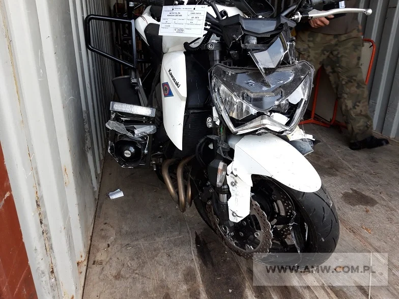Motocykl ZW KAWASAKI Z800 ABS (powypadkowy), Rok produkcji:2014, Cena:7000 zł