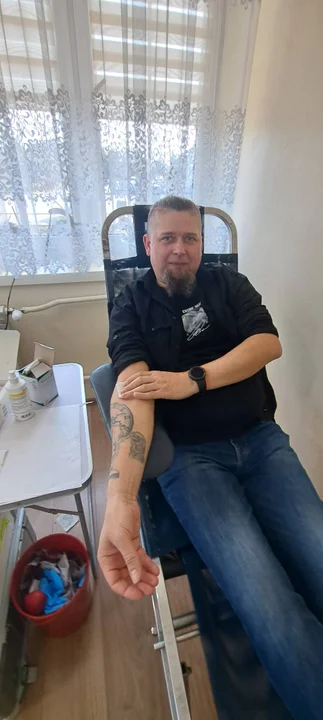 Oddali krew dla Krystiana. W Hucie Dąbrowie nie zabrakło ludzi dobrej woli