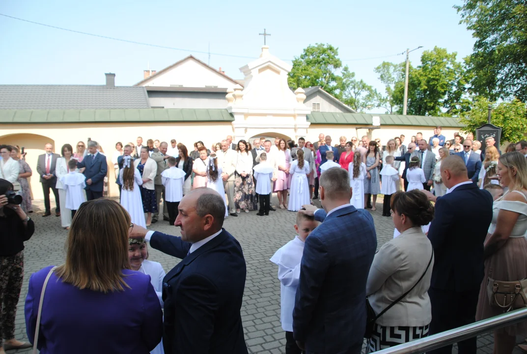 Opole Lubelskie: Zaczęły się I Komunie Święte (ZDJĘCIA) - Zdjęcie główne