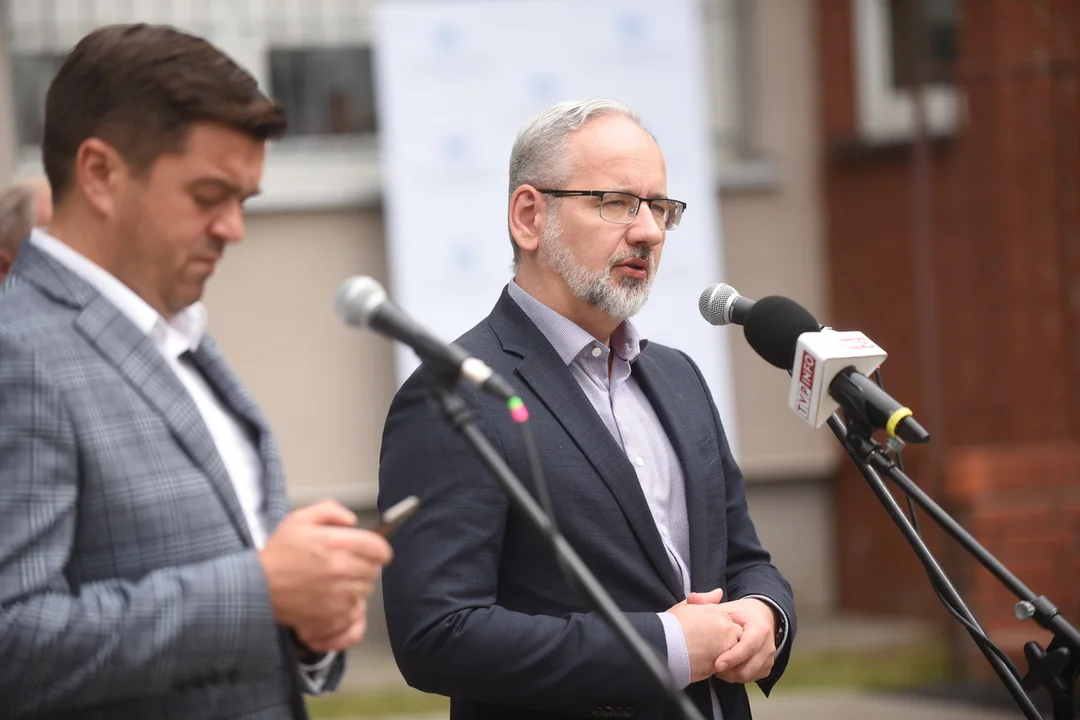 Konferencja prasowa Adama Niedzielskiego w Lublinie