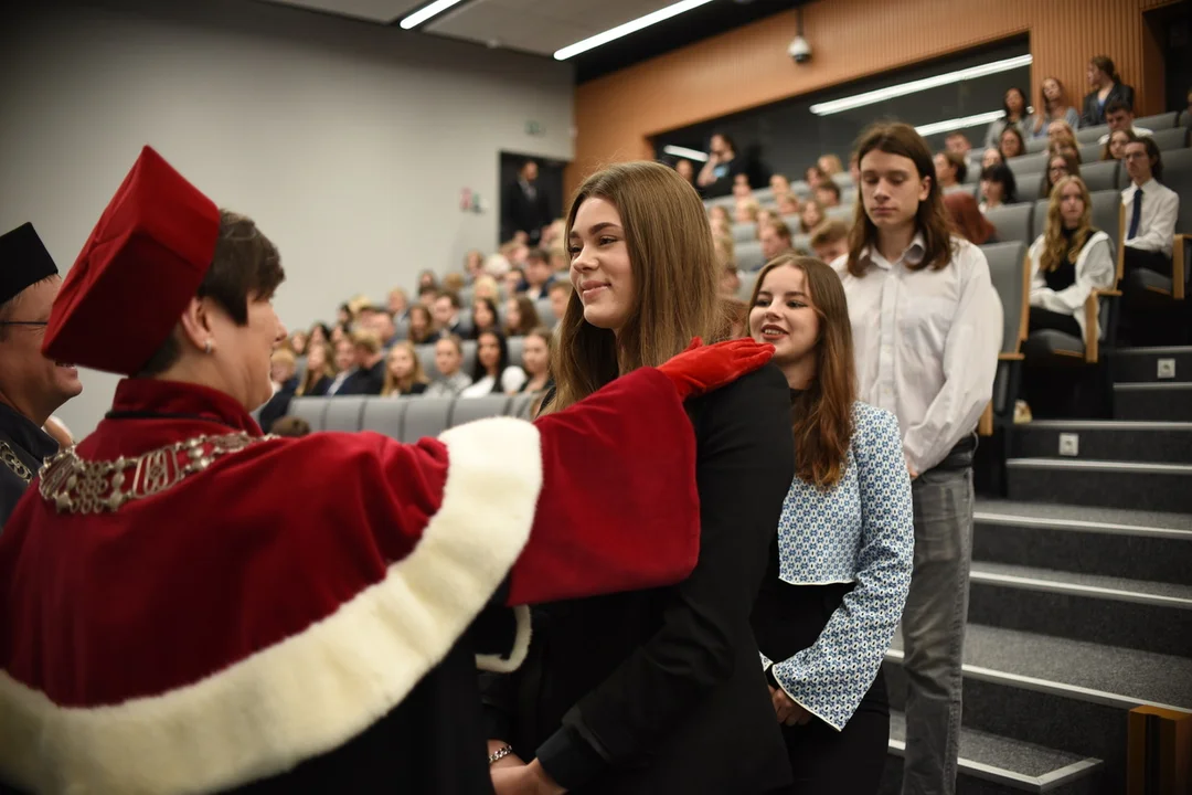 Immatrykulacja studentów na Wydziale Politologii i Dziennikarstwa UMCS [ZDJĘCIA] - Zdjęcie główne