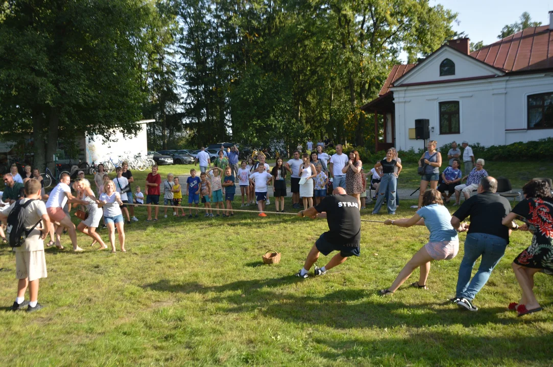 Gm. Żyrzyn: Tak bawili się na Święcie Ziemniaka [ZDJĘCIA] - Zdjęcie główne