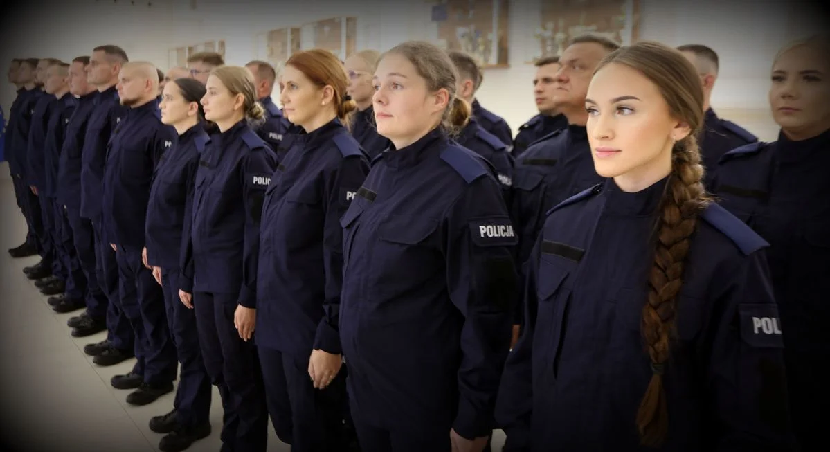 Nowi policjanci w lubelskim garnizonie. Złożyli już ślubowanie
