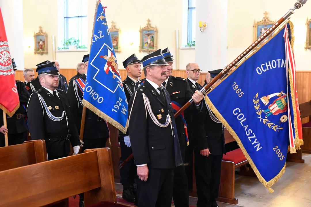 Zarzec Łukowski Msza Św. w intencji zmarłych strażaków z gminy Łuków