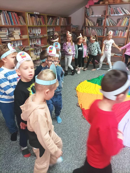 Barwne Święto w Gminnym Ośrodku Kultury i Bibliotece w Trzebieszowie