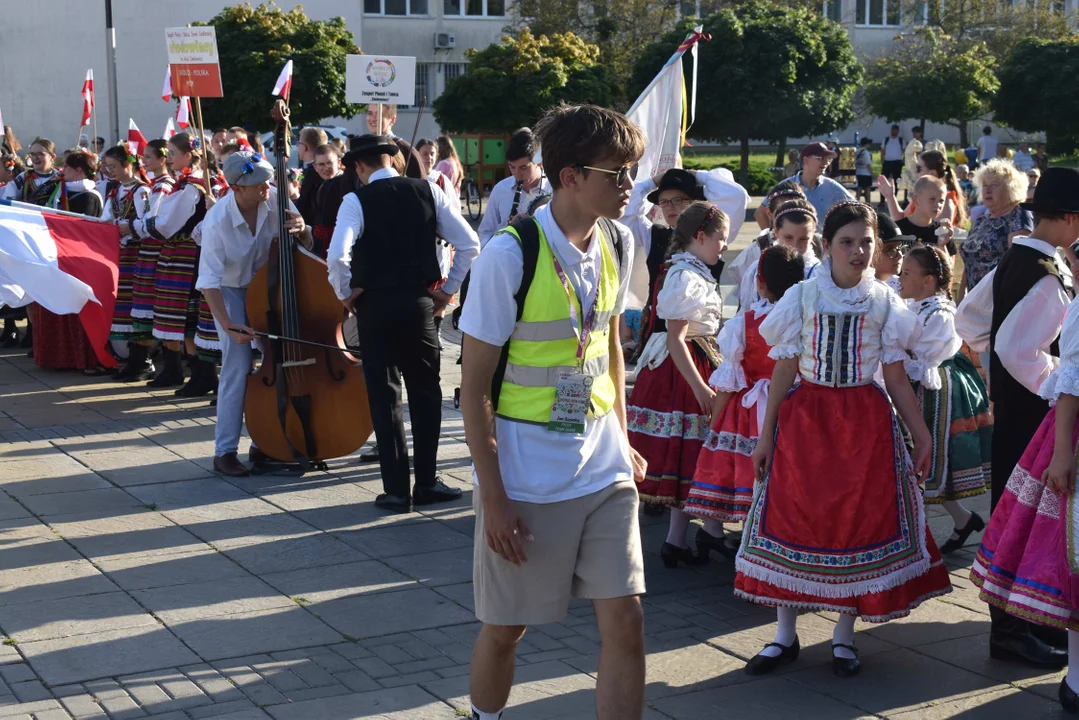 III Międzynarodowy Dziecięcy Festiwal Folklorystyczny World Wide Kids w Puławach