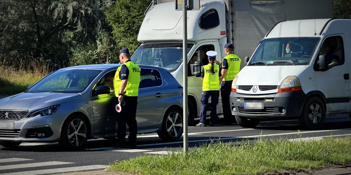 Województwo lubelskie: Policjanci skontrolowani blisko 18 tys. kierowców. Prawie 90 "na podwójnym gazie" - Zdjęcie główne