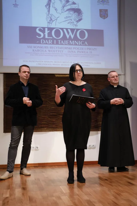 Sukces recytatorów ŁOK na XXI Konkursie Recytatorskim Poezji i Prozy Karola Wojtyły