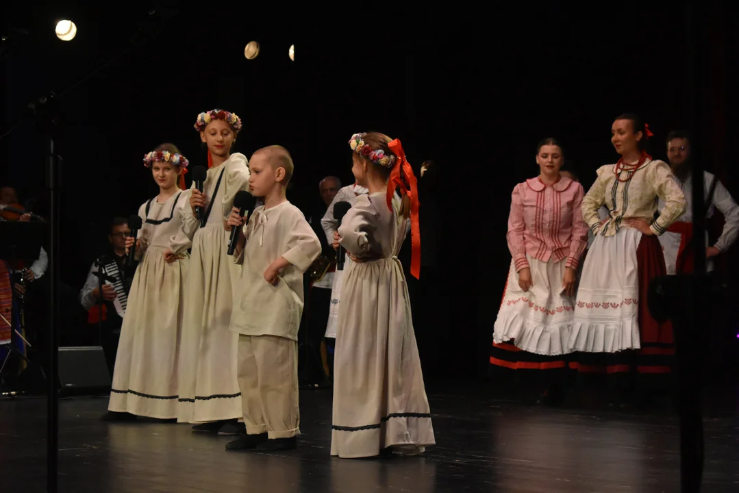 III Międzynarodowy Dziecięcy Festiwal Folklorystyczny World Wide Kids w Puławach