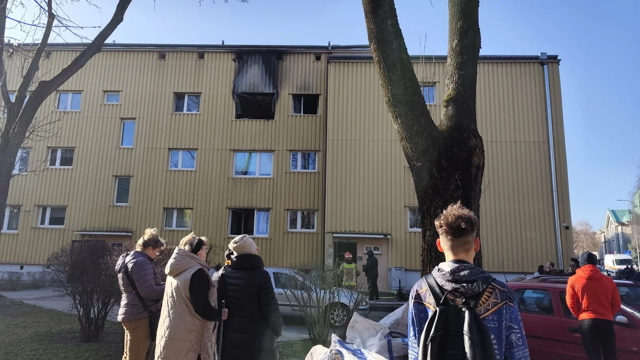 Lublin: Pożar w bloku na Wieniawie. Paliło się jedno z mieszkań