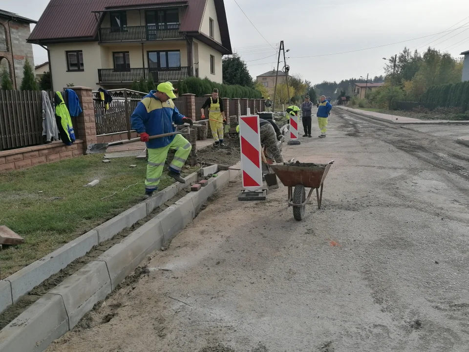 Przebudowa ulicy Ściegiennego i Piaskowej w Chodlu