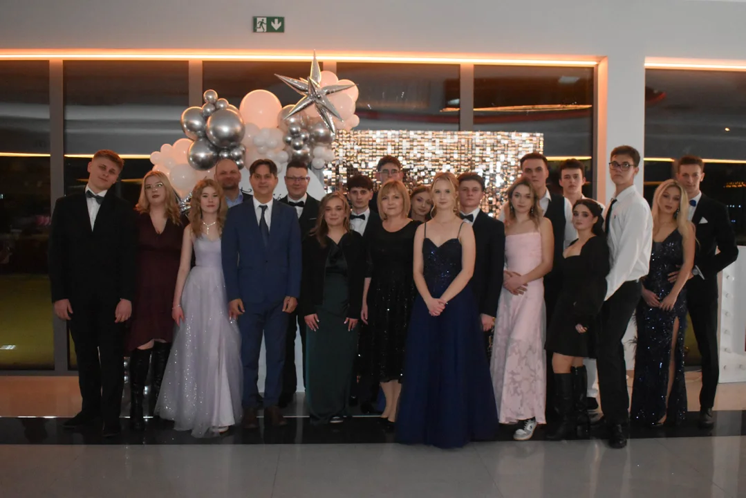 Studniówka 2026: "Koszczyc" bawił się w Gościńcu nad Wisłą (zdjęcia) - Zdjęcie główne