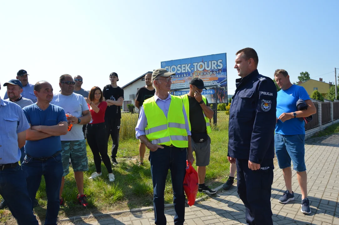 Poniedziałkowa akcja protestacyjna producentów malin w Opolu Lubelskim