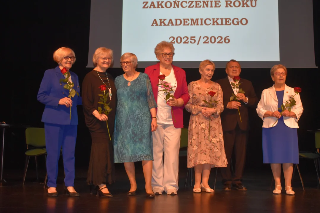Seniorzy z Puław zakończyli kolejny rok akademicki (zdjęcia) - Zdjęcie główne
