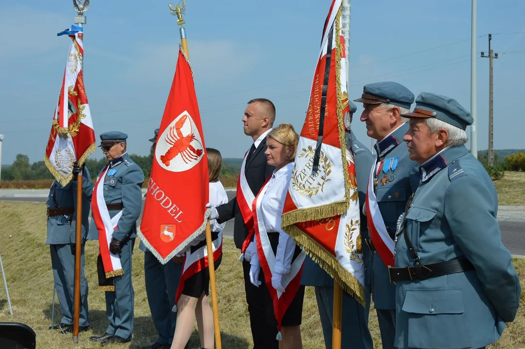 Uroczystość odsłonięcia ronda im. generała Tadeusza Rozwadowskiego w Chodlu