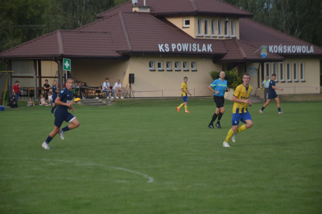 Powiślak Końskowola - MKS Czarni 1947 Dęblin